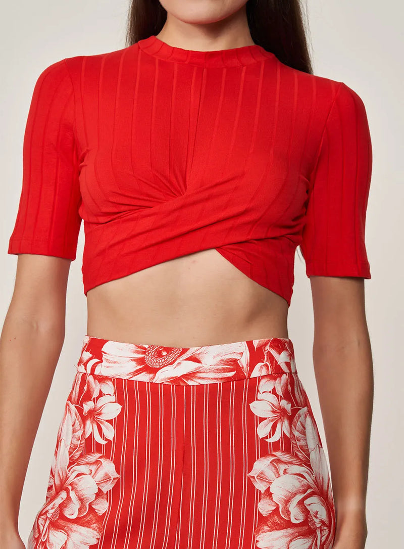 Blusa Cropped Canelada Com Transpasse