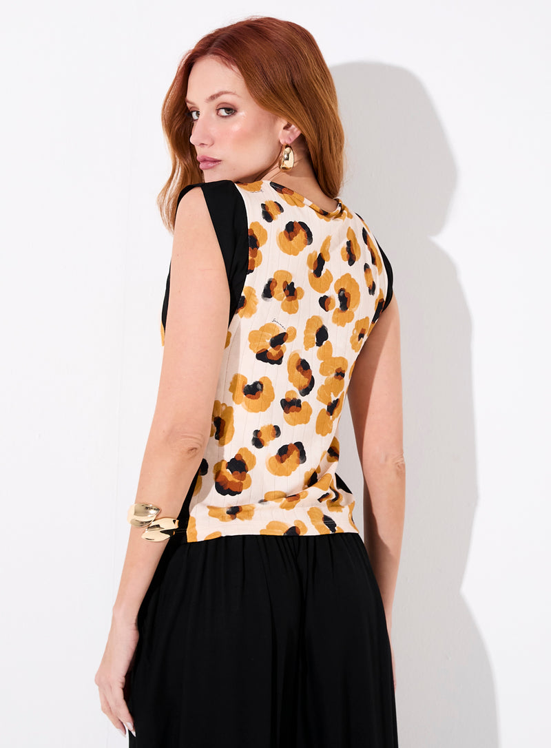 Blusa Regata Cava Reta Com Recortes Estampada Sommer