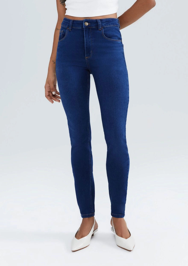Calça Jeans Feminina Skinny intura média Soft Touch - Azul