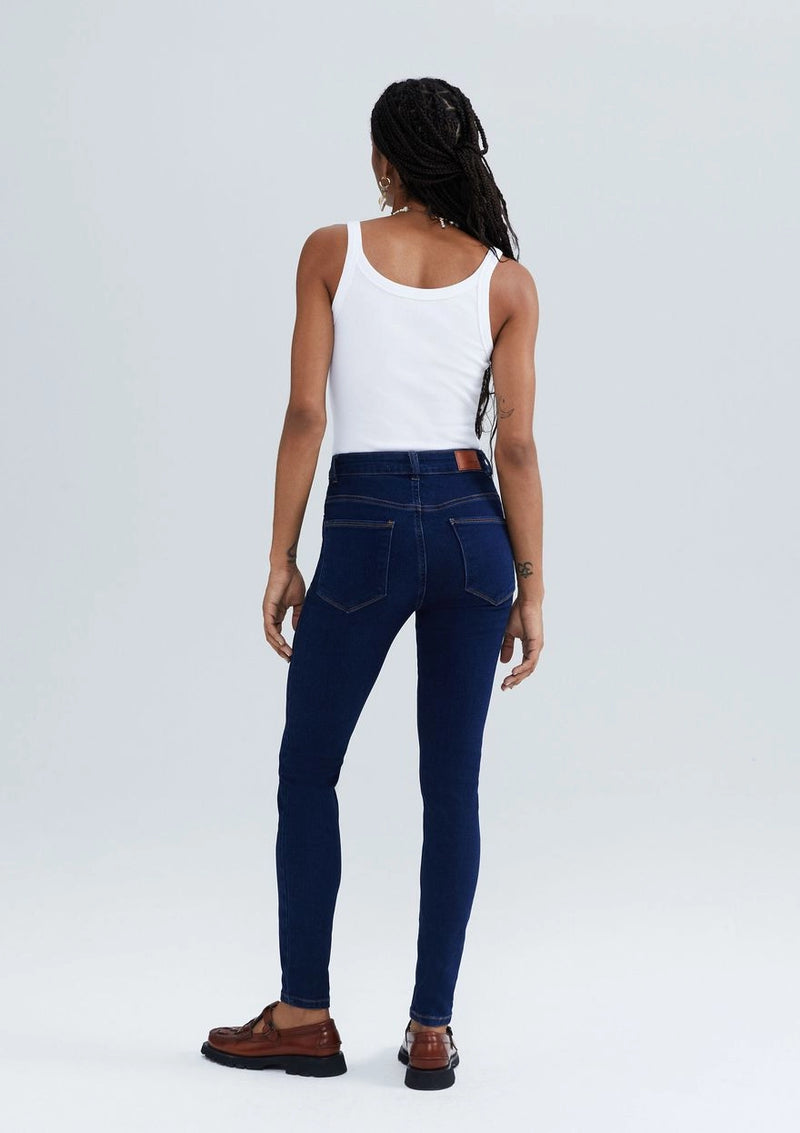 Calça Jeans Feminina Skinny cintura média Soft Touch - Azul