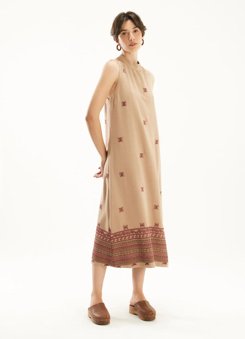 Vestido Cantão linho bordado étnico barrado