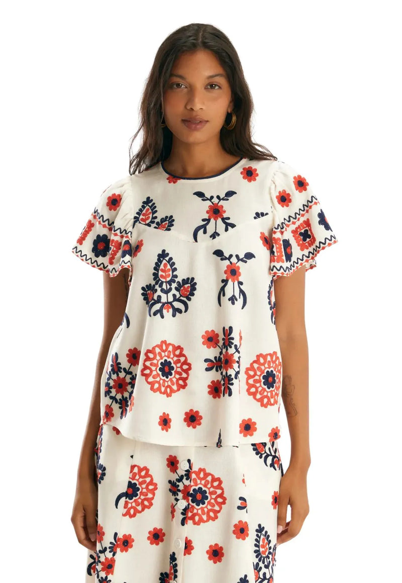 Blusa Cantão em linho bordada